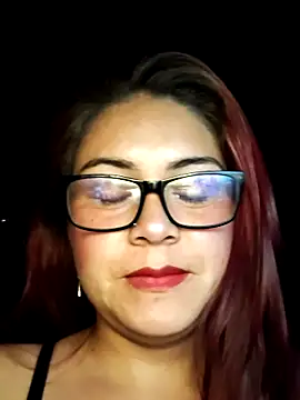 Snapshot of THALASSA_DIOSA chatting on May 2026 03:45:02 AM THALASSA DIOSA online show from May 2026 03:45:02 AM