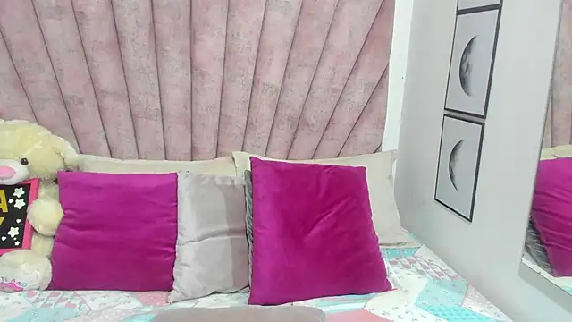 danibellucii  online show from April 2026 03:52:01 AM