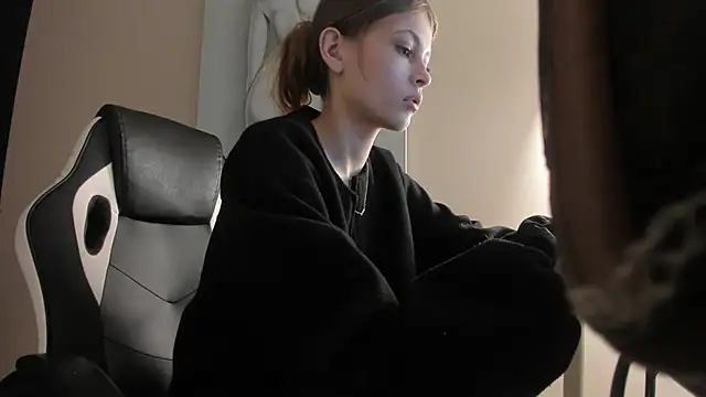 ElviraRosse1 online show from January 2026 12:22:02 PM