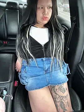 BaByDollxChloe online show from February 2026 12:10:01 AM