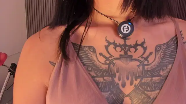 Naia-Nore online show from March 2026 12:43:02 AM