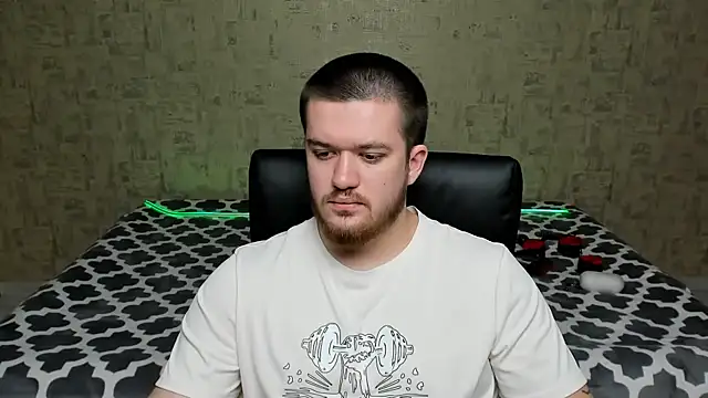 Snapshot of Well_boy chatting on March 2026 05:46:01 PM Well boy online show from March 2026 05:46:01 PM