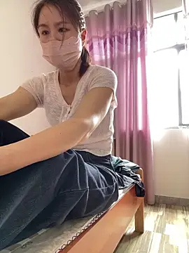 Snapshot of Sini-ii chatting on May 2026 03:48:01 AM Sini-ii online show from May 2026 03:48:01 AM