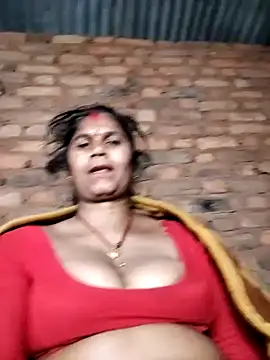 Hot di97 online show from March 2026 02:00:01 PM