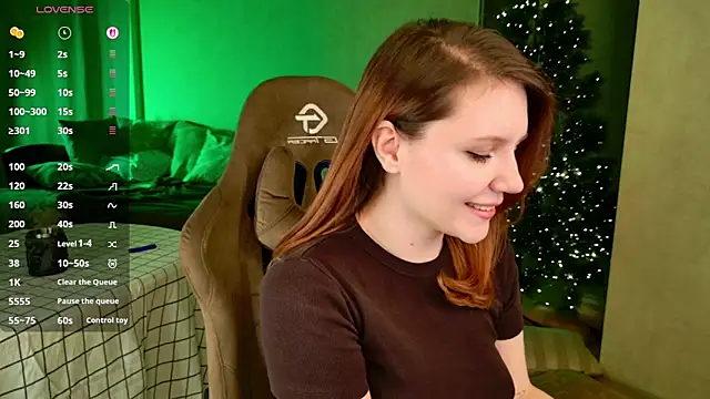 YouHoldMe online show from February 2026 04:26:01 PM