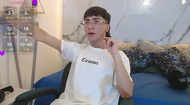 XanderGrey8 online show from March 2026 08:12:02 PM