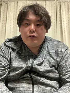 Snapshot of 82no_heya chatting on April 2026 02:47:02 PM 82no heya online show from April 2026 02:47:02 PM