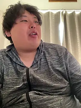 Snapshot of 82no_heya chatting on April 2026 05:26:02 AM 82no heya online show from April 2026 05:26:02 AM