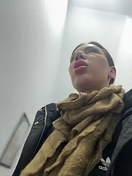 Missolevelvet online show from February 2026 06:54:01 AM