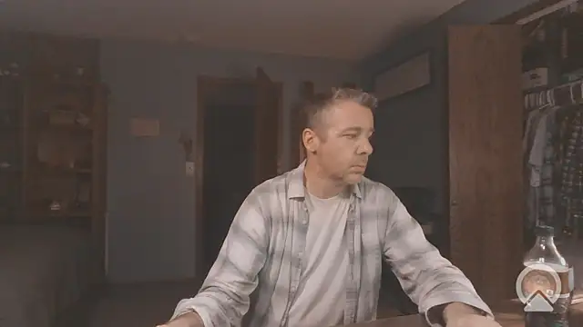 chrisw8140 online show from April 2026 04:28:01 AM