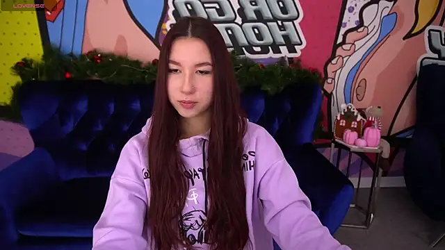 Snapshot of LeilaCrosss chatting on January 2026 06:30:02 AM LeilaCrosss online show from January 2026 06:30:02 AM