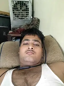 Snapshot of allumatar chatting on May 2026 04:56:01 PM allumatar online show from May 2026 04:56:01 PM