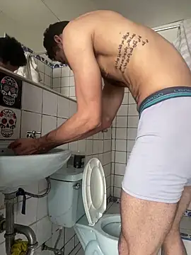 gatoquiles online show from January 2026 07:56:02 PM