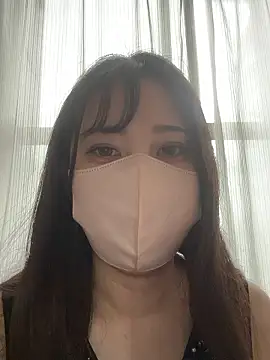 Snapshot of Runa_channel chatting on February 2026 03:43:01 AM Runa channel online show from February 2026 03:43:01 AM