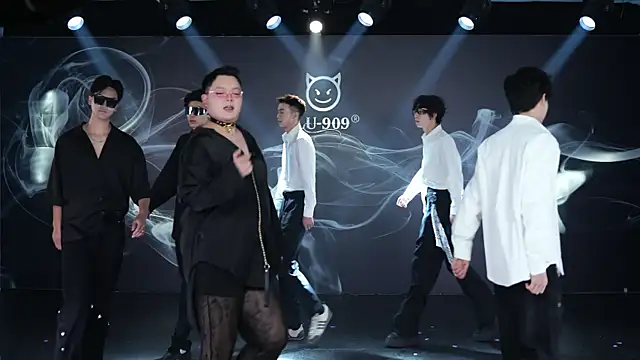 Snapshot of MS-180 chatting on January 2026 08:09:02 AM MS-180 online show from January 2026 08:09:02 AM