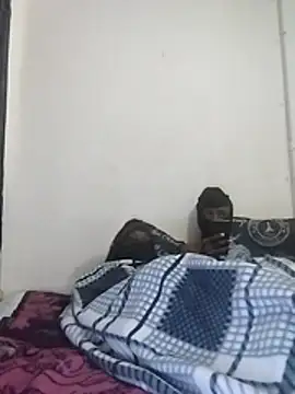 FINEBABYWOLF online show from April 2026 01:13:01 PM