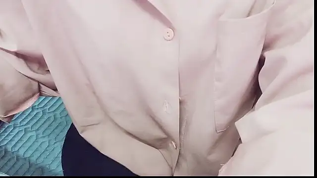 Mai maik online show from February 2026 04:31:02 AM