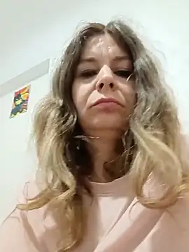 Didi2081 online show from April 2026 01:22:02 AM