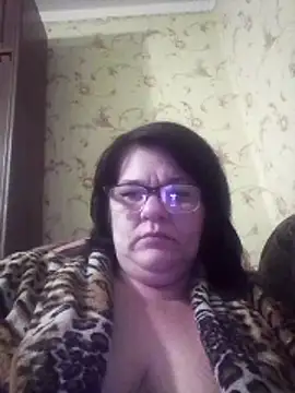 NysiOlsen online show from April 2026 03:46:01 PM