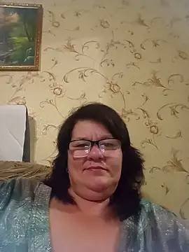 NysiOlsen online show from June 2026 07:31:01 PM