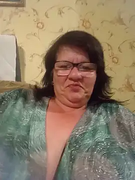 NysiOlsen online show from June 2026 07:46:01 PM