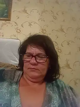 NysiOlsen online show from July 2026 05:15:02 PM