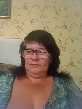 NysiOlsen online show from July 2026 02:10:01 PM