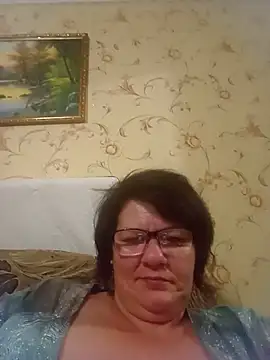 NysiOlsen online show from July 2026 10:37:01 PM