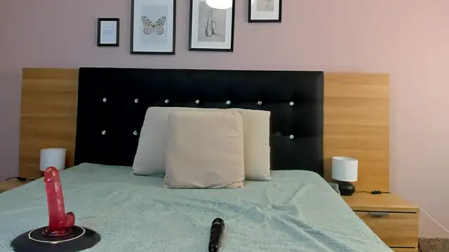 Snapshot of vicky_squirtz chatting on January 2026 06:08:01 AM vicky squirtz online show from January 2026 06:08:01 AM