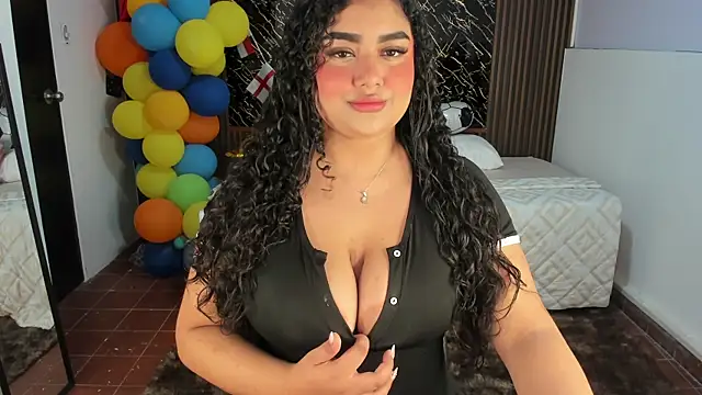 Karla18  online show from July 2026 03:07:01 PM