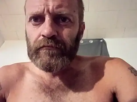 sterng6969 online show from April 2026 01:07:01 PM