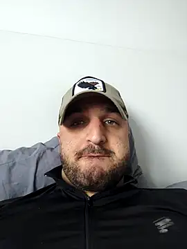 Snapshot of Mertozer01 chatting on March 2026 08:15:01 AM Mertozer01 online show from March 2026 08:15:01 AM