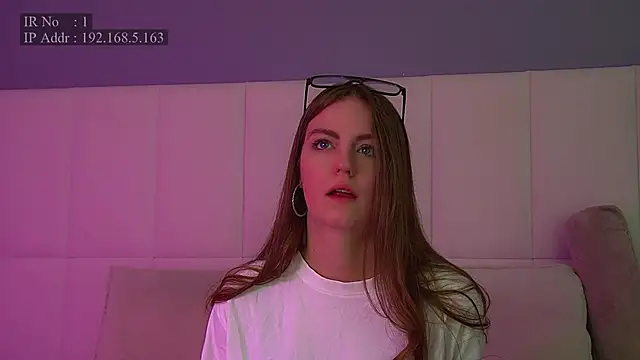 Snapshot of SofiaSarvain chatting on February 2026 06:11:02 PM SofiaSarvain online show from February 2026 06:11:02 PM