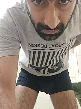 marcosdiaz987 online show from February 2026 05:50:02 PM