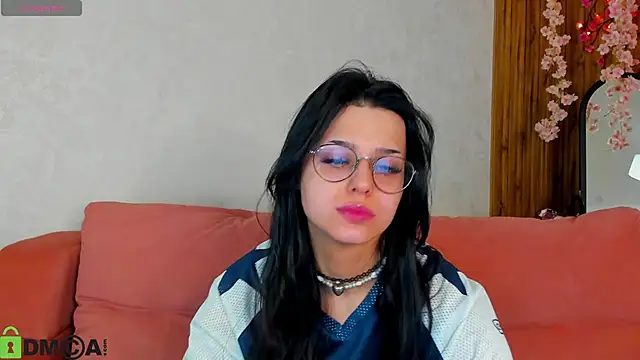 Leslie Wholsh online show from March 2026 02:29:02 AM