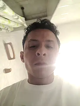 clason19 online show from January 2026 03:55:02 AM