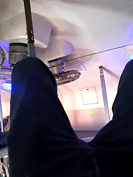 Hottlund6 online show from March 2026 04:19:01 AM