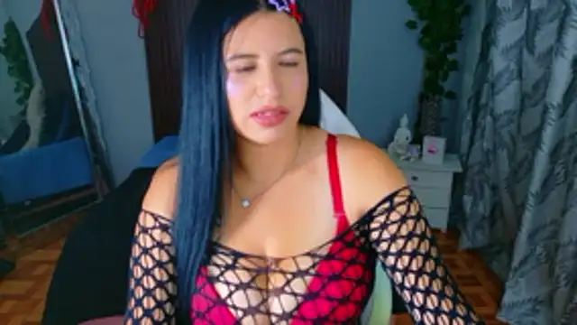 keileen luna online show from April 2026 09:39:33 PM