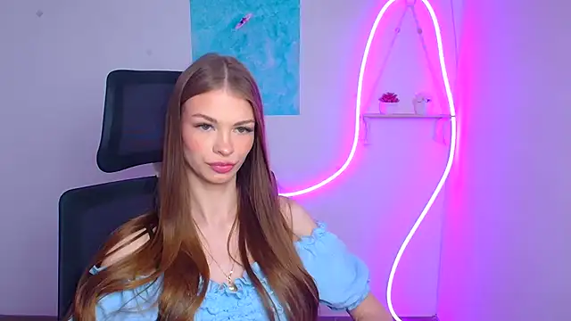 Lina Loveuu online show from March 2026 12:31:02 PM