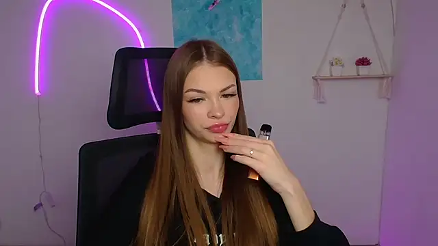 Snapshot of Lina_Loveuu chatting on April 2026 11:27:01 AM Lina Loveuu online show from April 2026 11:27:01 AM