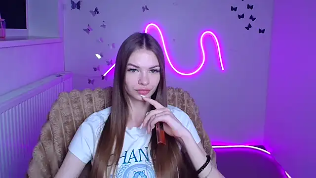 Snapshot of Lina_Loveuu chatting on May 2026 05:35:02 AM Lina Loveuu online show from May 2026 05:35:02 AM