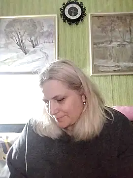 NyushaLollipop online show from March 2026 04:14:01 PM