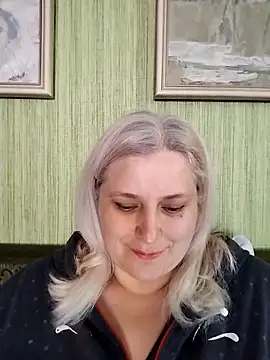 Snapshot of NyushaLollipop chatting on April 2026 03:29:01 PM NyushaLollipop online show from April 2026 03:29:01 PM