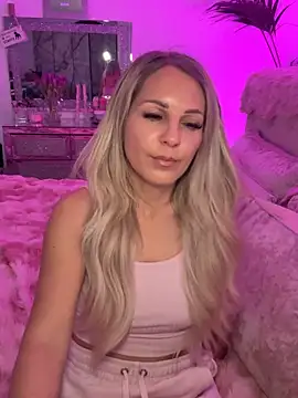 JulieSol online show from March 2026 08:21:02 AM