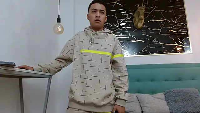 Snapshot of MarcusLux_ chatting on January 2026 11:48:01 AM MarcusLux online show from January 2026 11:48:01 AM