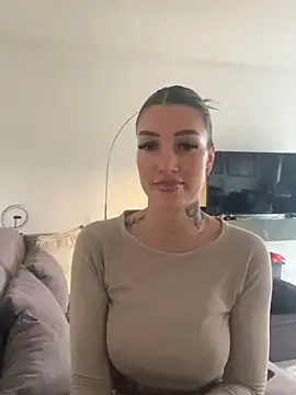 NovaLushhh online show from February 2026 03:04:02 PM