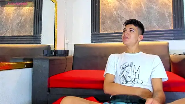 ALEX KEITH26 online show from March 2026 08:19:02 PM