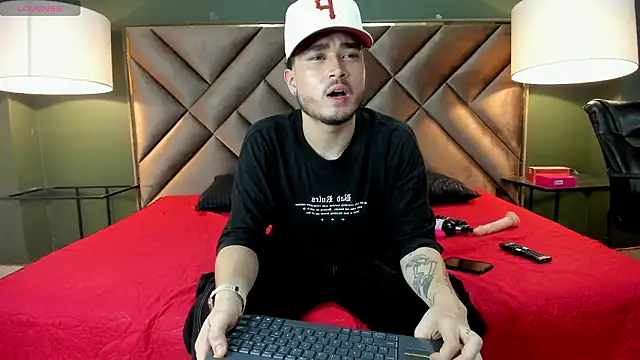 Salvattore Muller online show from March 2026 10:36:01 PM