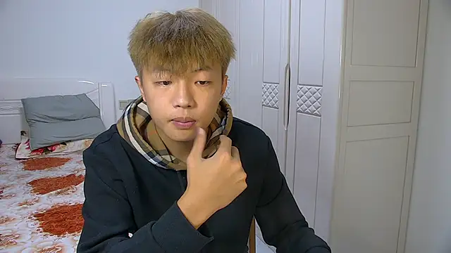 Chocolates-001 online show from February 2026 10:54:02 AM