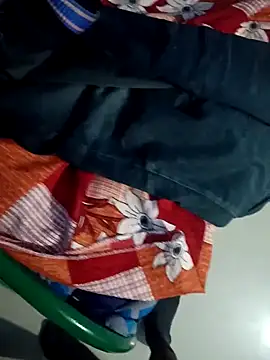 Snapshot of stylee_satheesh chatting on February 2026 09:19:02 PM stylee satheesh online show from February 2026 09:19:02 PM